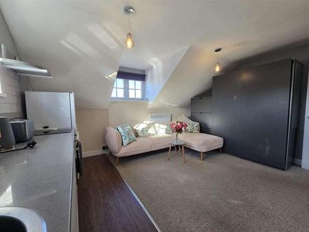 The Village, Chaddesley Corbett, Kidderminster, DY10 - Photo 3