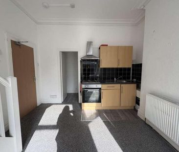 Balmoral Terrace, Fleetwood, FY7 - Photo 3