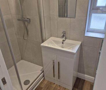 1 bedroom semi-detached house to rent - Photo 4