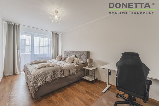 Pronájem bytu 2+kk 54 m², Hradec Králové - Фото 1