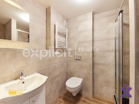 Pronájem bytu 1+kk 40 m2 - Fotografie 3