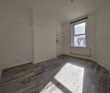 2 Bed Flat, East Finchley, N2 - Photo 5