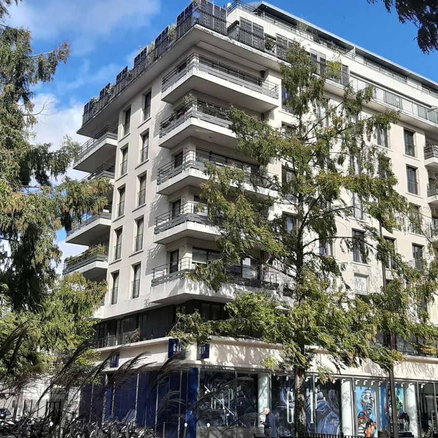 location Appartement T3 DE 64.99m² À BOULOGNE - Photo 2