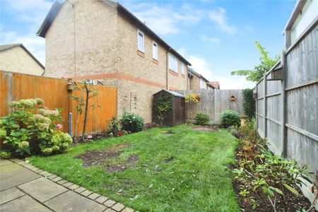 Lomond Gardens, South Croydon, CR2 8EQ - Photo 2