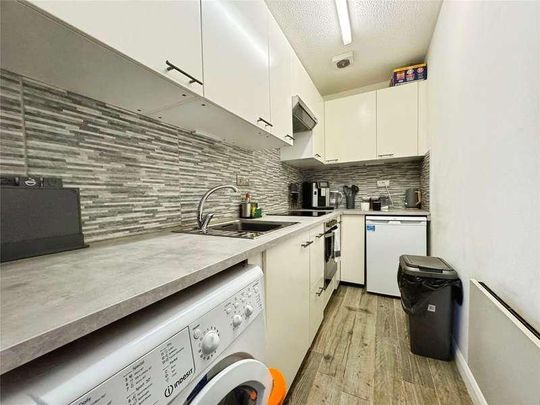 Granby Court, Reading, Berkshire, RG1 - Photo 1