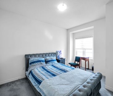 For Lease - 98 Ogston Crescent, Whitby, Ontario - Photo 4