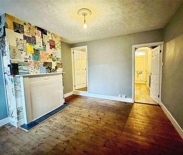 Amherst Road, Reading, Berkshire, RG6 - Photo 3