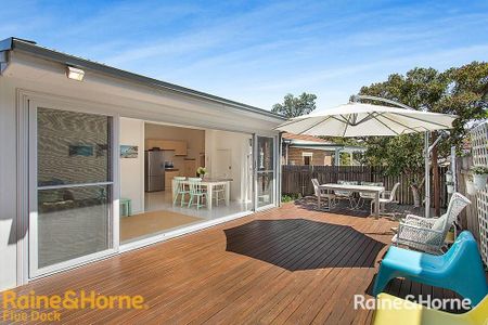 Ideally Located 3 Bedroom Family Home |Spacious & Bright Interiors | Pets Considered - Photo 5