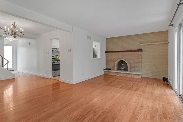 For Lease - 1387 Royal York Road Unit# 7, Toronto, Ontario - Photo 1