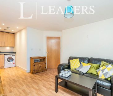 1 bedroom flat to rent - Photo 3