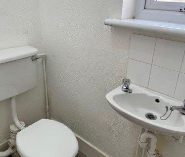 House share to rent - Photo 6