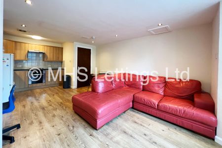 Flat B, 2 Midland Road, Leeds, LS6 1BQ - Photo 3