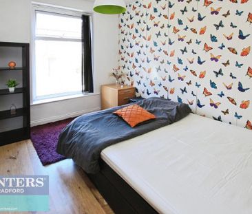 2 bedroom end of terrace house to rent - Photo 3