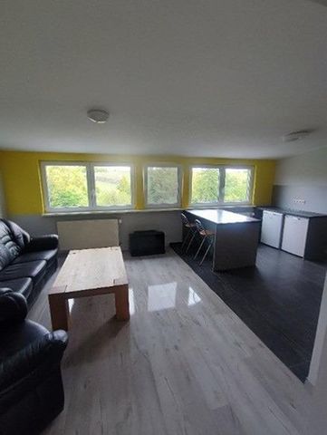 Gemütliche 2 Zimmer Dachgeschosswohnung in 65366 Geisenheim ab SOFORT frei - Photo 5