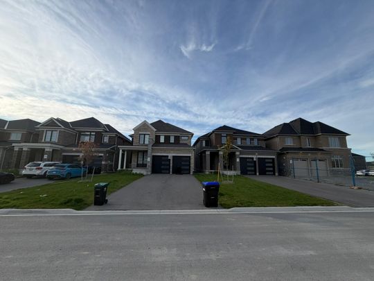 For Lease - 6 Bluebird Boulevard, Adjala-Tosorontio, Ontario - Photo 1