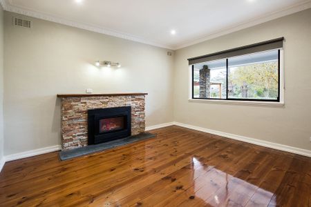 5 Butterworth Street, Castlemaine. - Photo 4