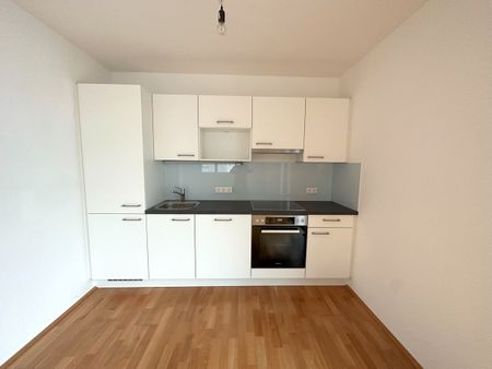 Moderne 2-Zimmer-Wohnung mit Balkon - Photo 2