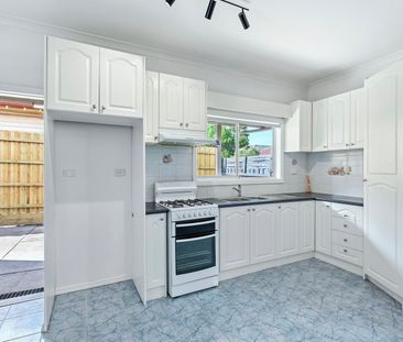 Register to Inspect // Charming 3-Bedroom Home in the Heart of Yarr... - Photo 2