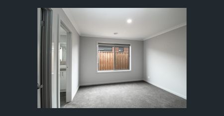 Modern Family Living in a Growing Community - Photo 2