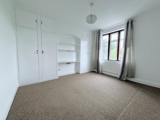 4 bedroom semi-detached house to rent - Photo 1