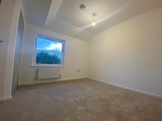 2 Bed Flat, Evering Road, E5 - Photo 1