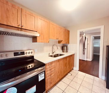 For Lease - 44 Wakefield Crescent Unit# Main Floor, Toronto, Ontario - Photo 1