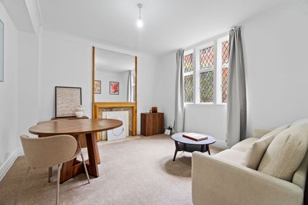 Kensington Church Street, Kensington, London, W8 4EZ - Photo 3