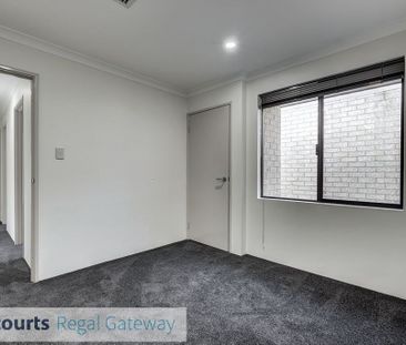 14/2 Twilight Mews, AUBIN GROVE WA 6164 - Photo 2