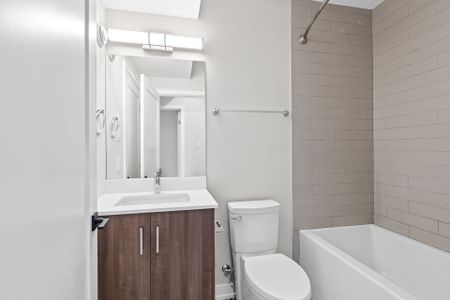 For Lease - 306 Lanark Avenue Unit# C, Westboro - Hampton Park, Ontario - Photo 4