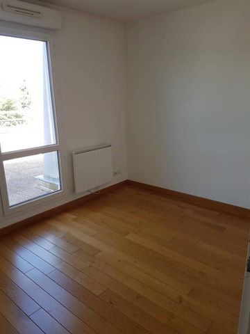 SAINT ANDRE LES VERGERS – Appartement de Standing T5 - Photo 3