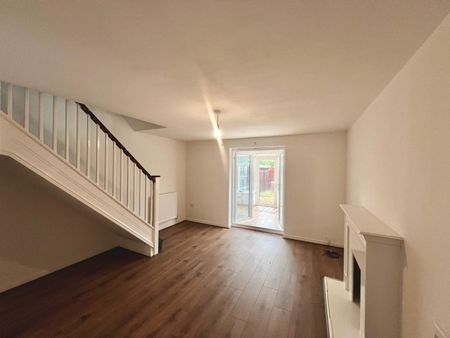 2 Bed Townhouse Carrington Road Leicester LE5 - Ace Properties - Photo 5