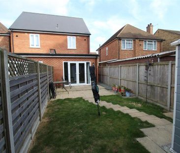 2 bedroom house to rent - Photo 3