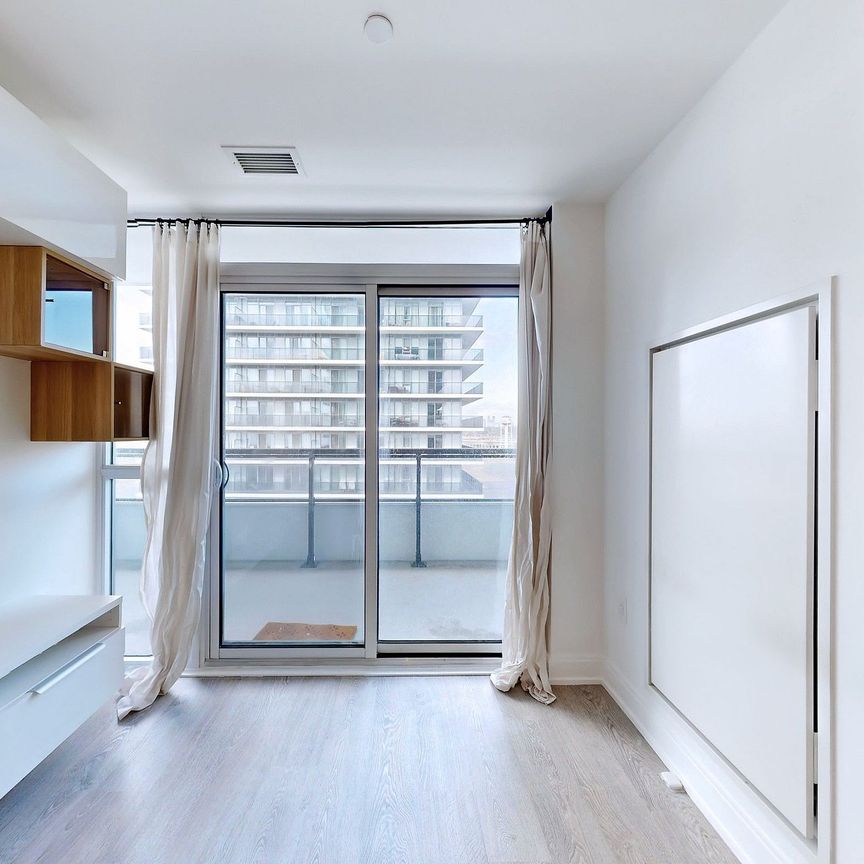 For Lease - 65 Annie Craig Drive Unit# 904, Toronto, Ontario - Photo 1