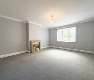 Willaston Green Mews, Willaston, Neston - Photo 3