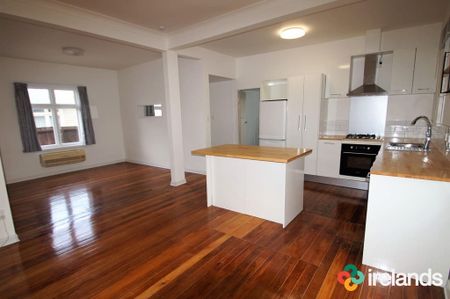 Character 4 Double Bedroom House - Photo 5