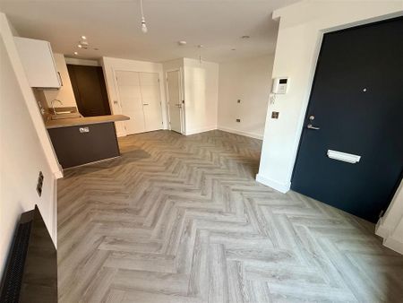 Studio to rent - Photo 4