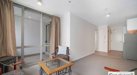 Modern 1-Bedroom Apartment in Auckland CBD. Fully Furnished! - Photo 2