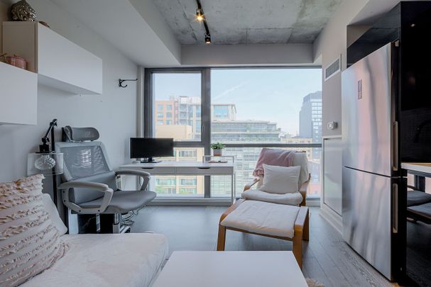 For Lease - 39 Brant Street Unit# 804, Toronto, Ontario - Photo 1