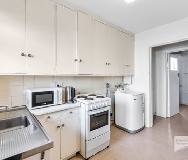 Charming One-Bedroom Unit in a Prime Location - Photo 3