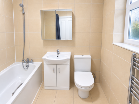 2 bedroom terraced house to rent - Photo 3