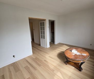 3 1/2 - Photo 2
