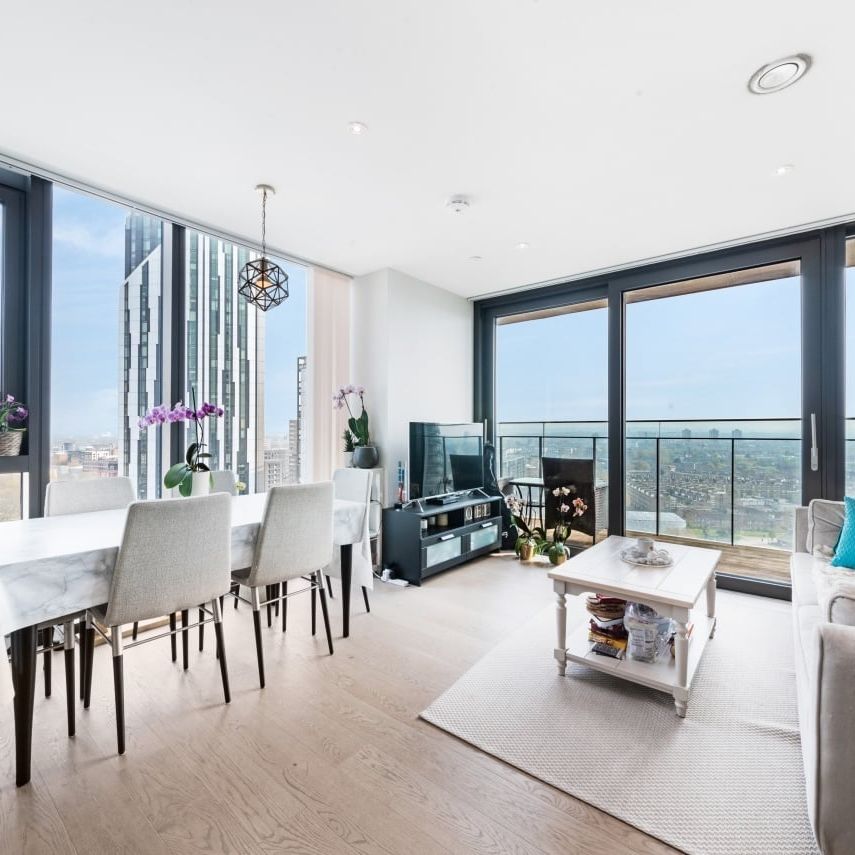 2 Bed Flat, St Gabriel Walk, SE1 - Photo 1