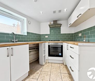 2 bedroom property to rent - Photo 2