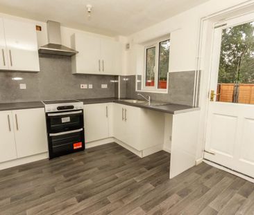 2 bedroom terraced house to rent - Photo 6