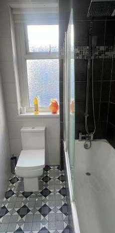 Harriet Street, Bradford, BD8 - Photo 1