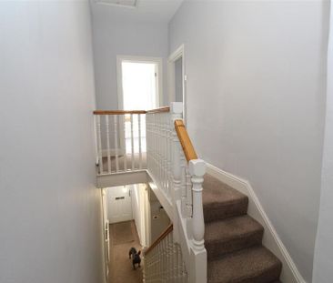 4 bedroom private hall to rent - Photo 6