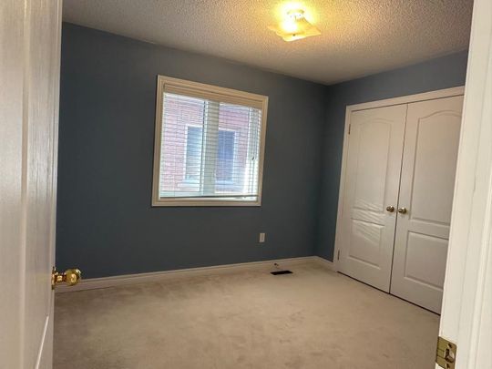 For Lease - 11 Ivory Silk Drive, Markham, Ontario - Photo 1
