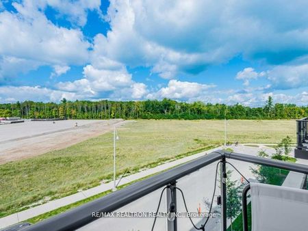 For Lease - 375 Sea Ray Avenue Unit# 440, Innisfil, Ontario - Photo 2