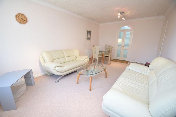 2 bedroom apartment - Photo 1