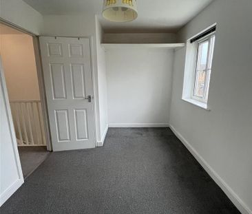 2 bedroom townhouse to rent - Photo 4